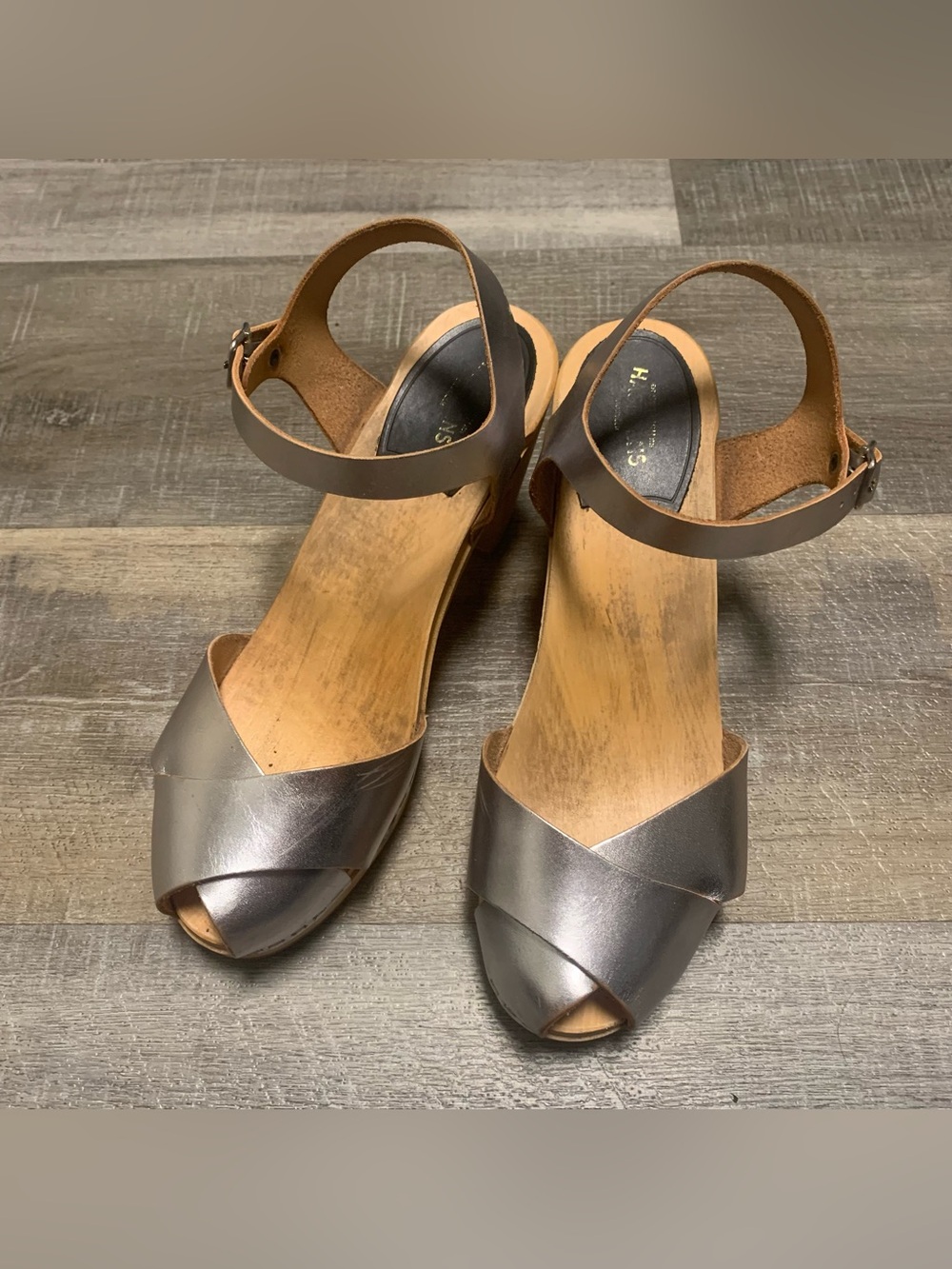 Swedish Hasbeens Merci Clog Wooden Sandals Metallic Silver High Heels 40 US 9